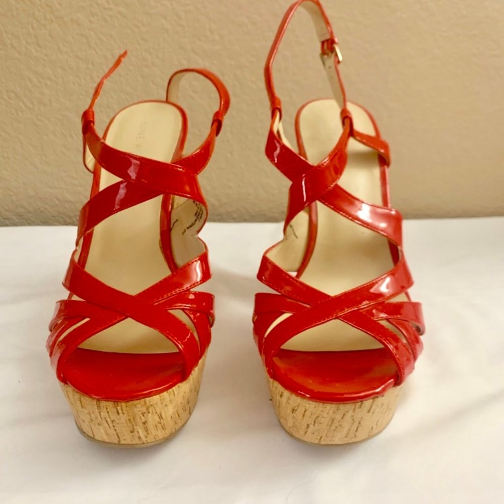 Bright Red Wedges - Picture 3 of 5